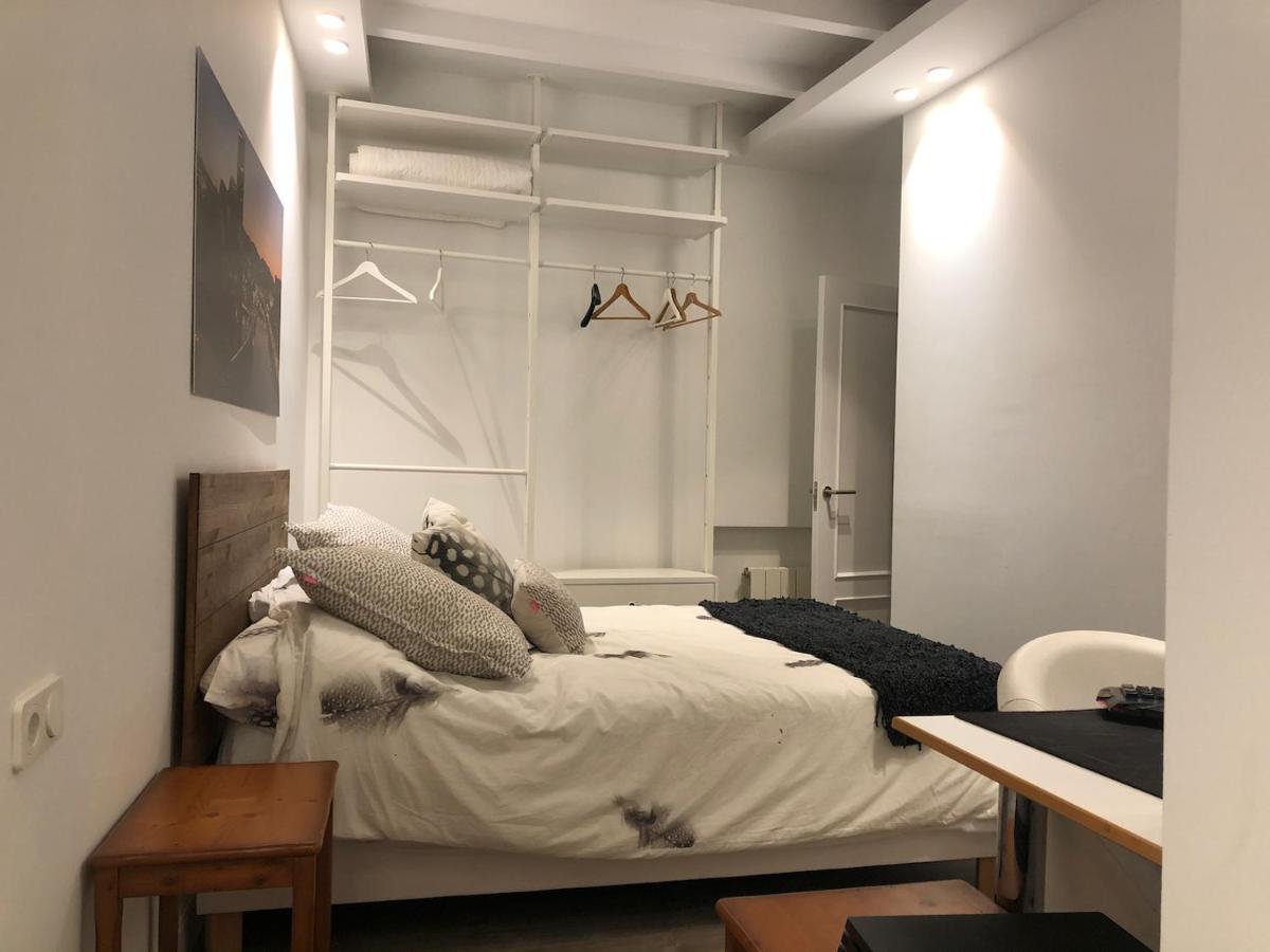 110 M2 Central Apartment In Abando Close To Guggenheim With Parking Bilbao Zewnętrze zdjęcie