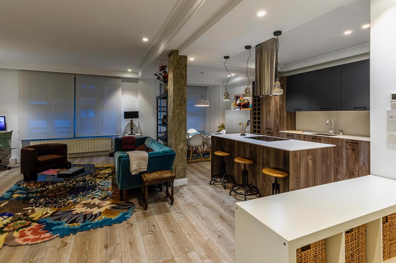 110 M2 Central Apartment In Abando Close To Guggenheim With Parking Bilbao Zewnętrze zdjęcie