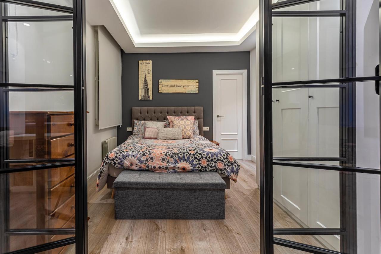 110 M2 Central Apartment In Abando Close To Guggenheim With Parking Bilbao Zewnętrze zdjęcie