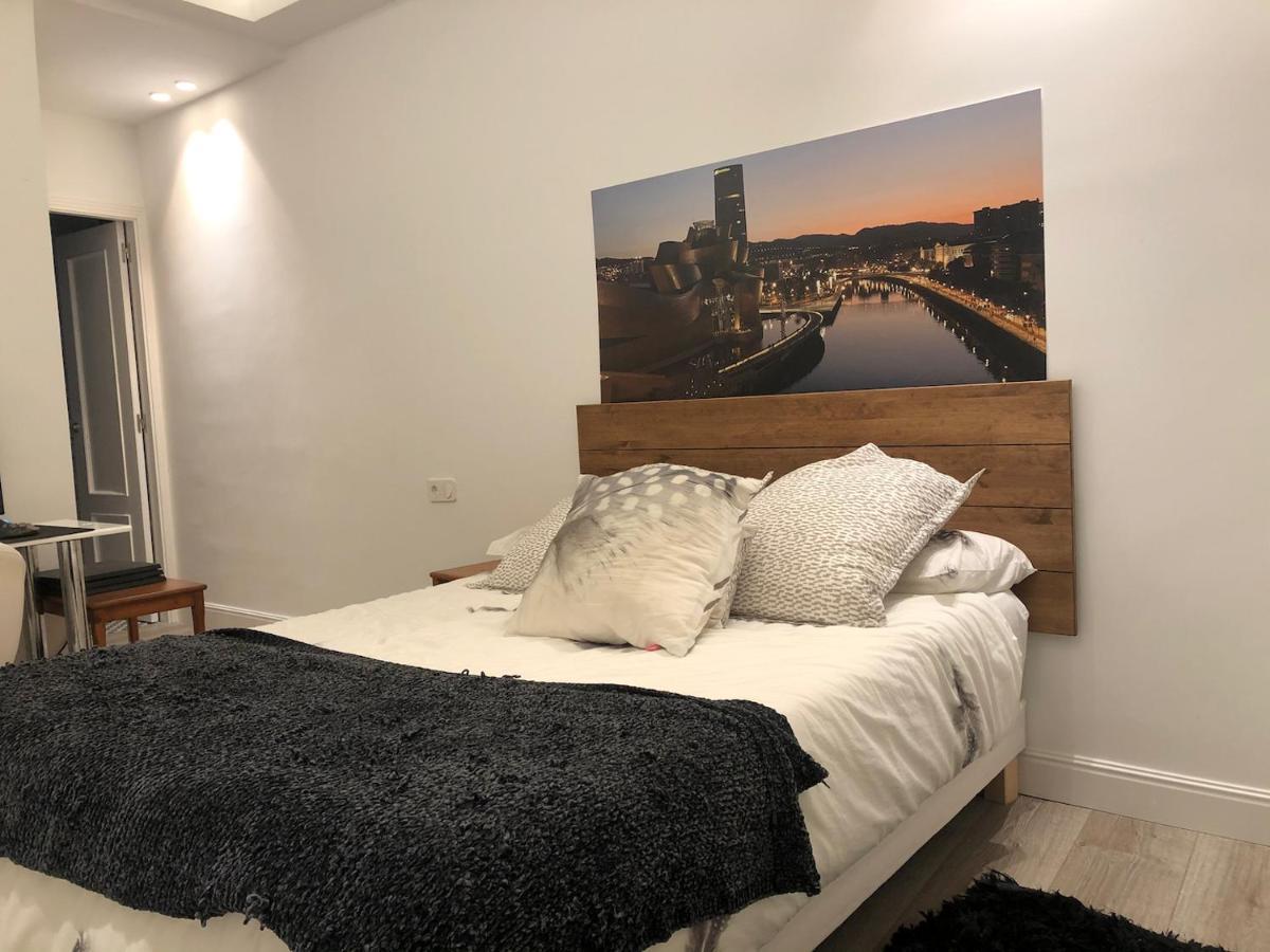 110 M2 Central Apartment In Abando Close To Guggenheim With Parking Bilbao Zewnętrze zdjęcie