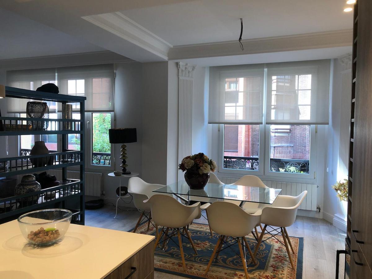 110 M2 Central Apartment In Abando Close To Guggenheim With Parking Bilbao Zewnętrze zdjęcie